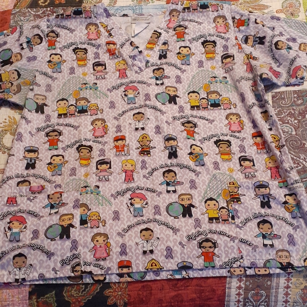 Scrub top XL